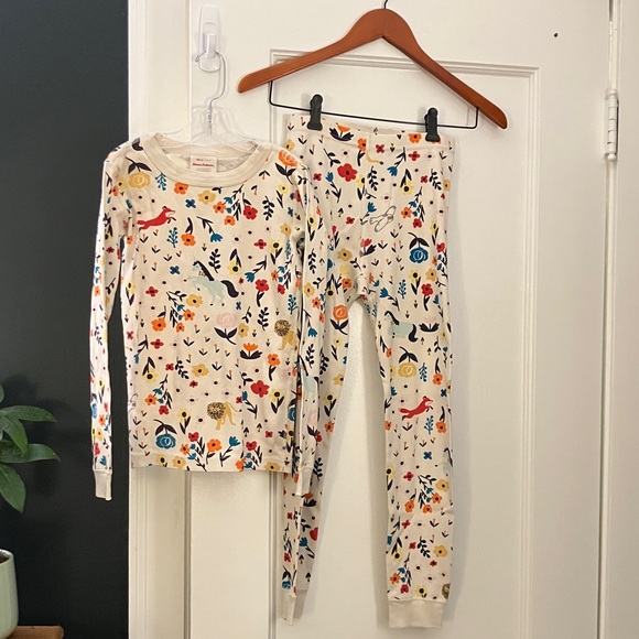 Hanna Andersson Other - ❤️ 2/$20 Hanna Andersson 100% Organic Cotton PJ set, Size 10 floral woodland